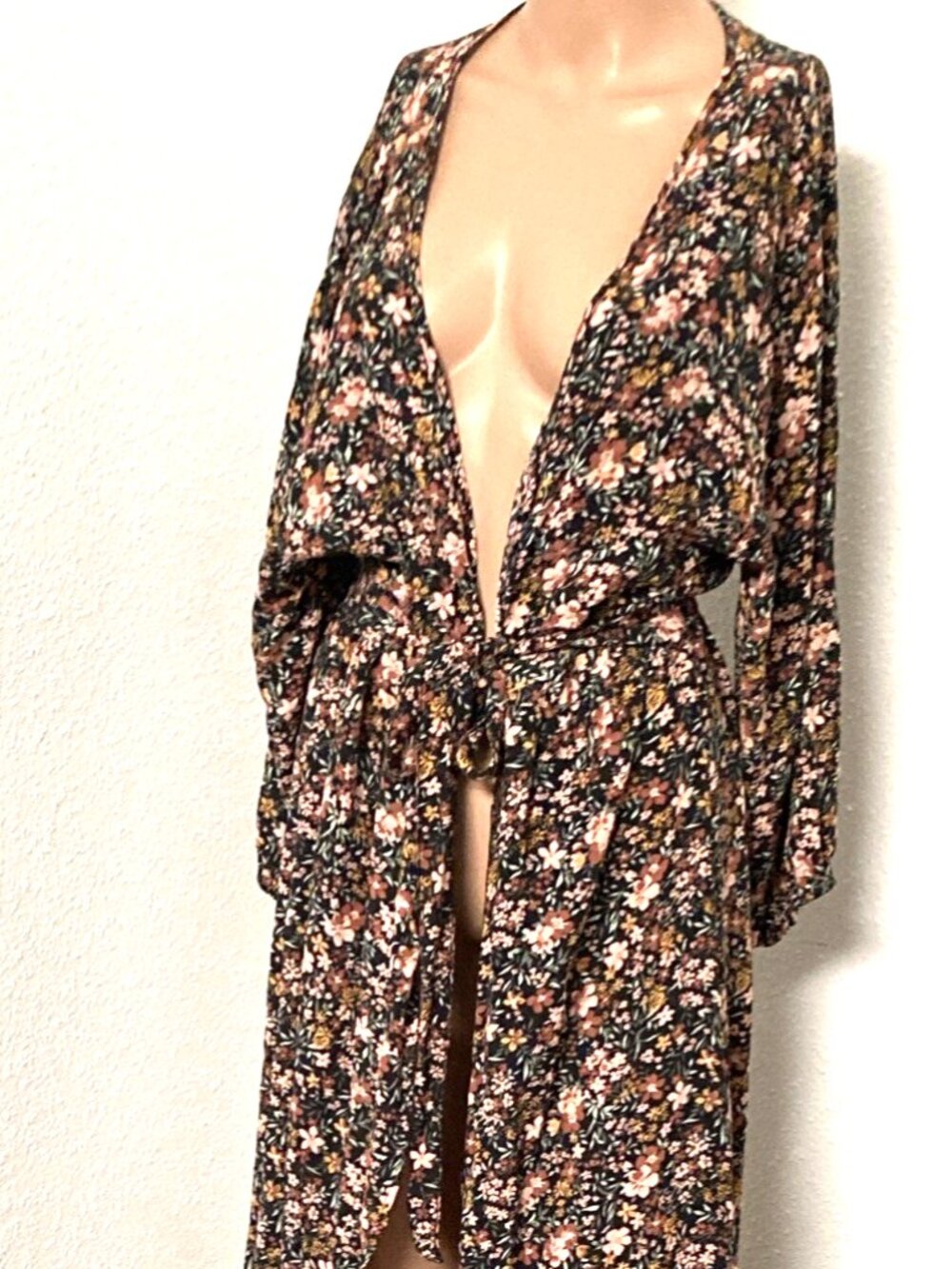 American Eagle Women's Black Pink Floral Kimono Style Maxi Dress Size L